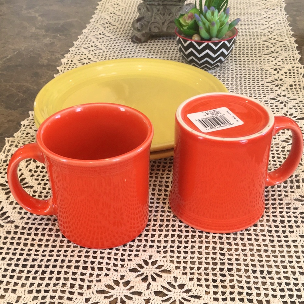 2 Fiesta Dinnerware Poppy Java Mugs Lead-Free Coffee Tea Chocolate Mugs 12 oz